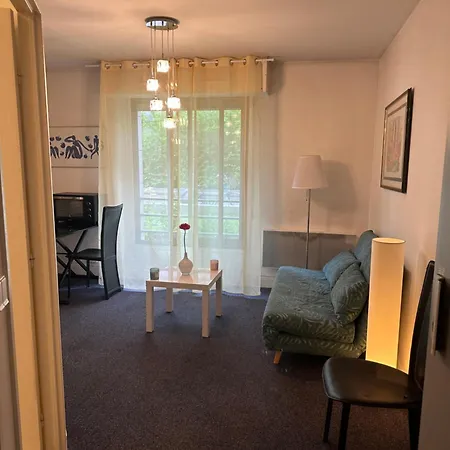 Bastille Apartment